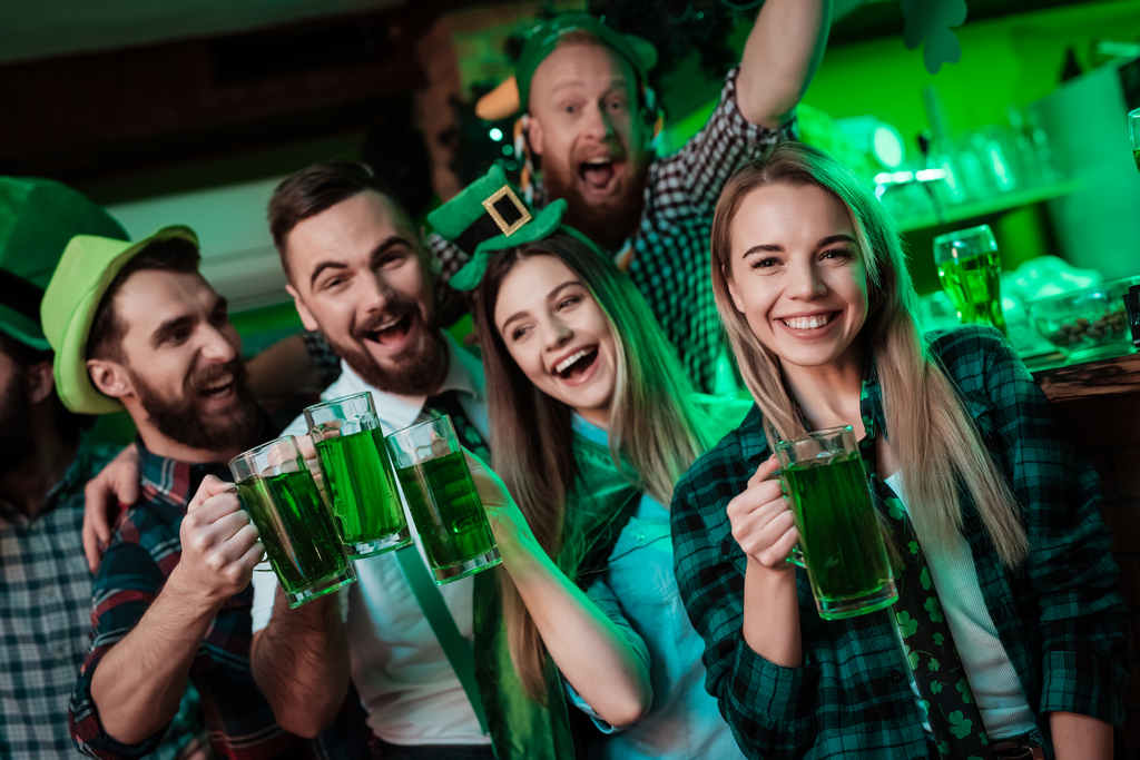 stpatricks_alcohol_bartender_safety_seller_server